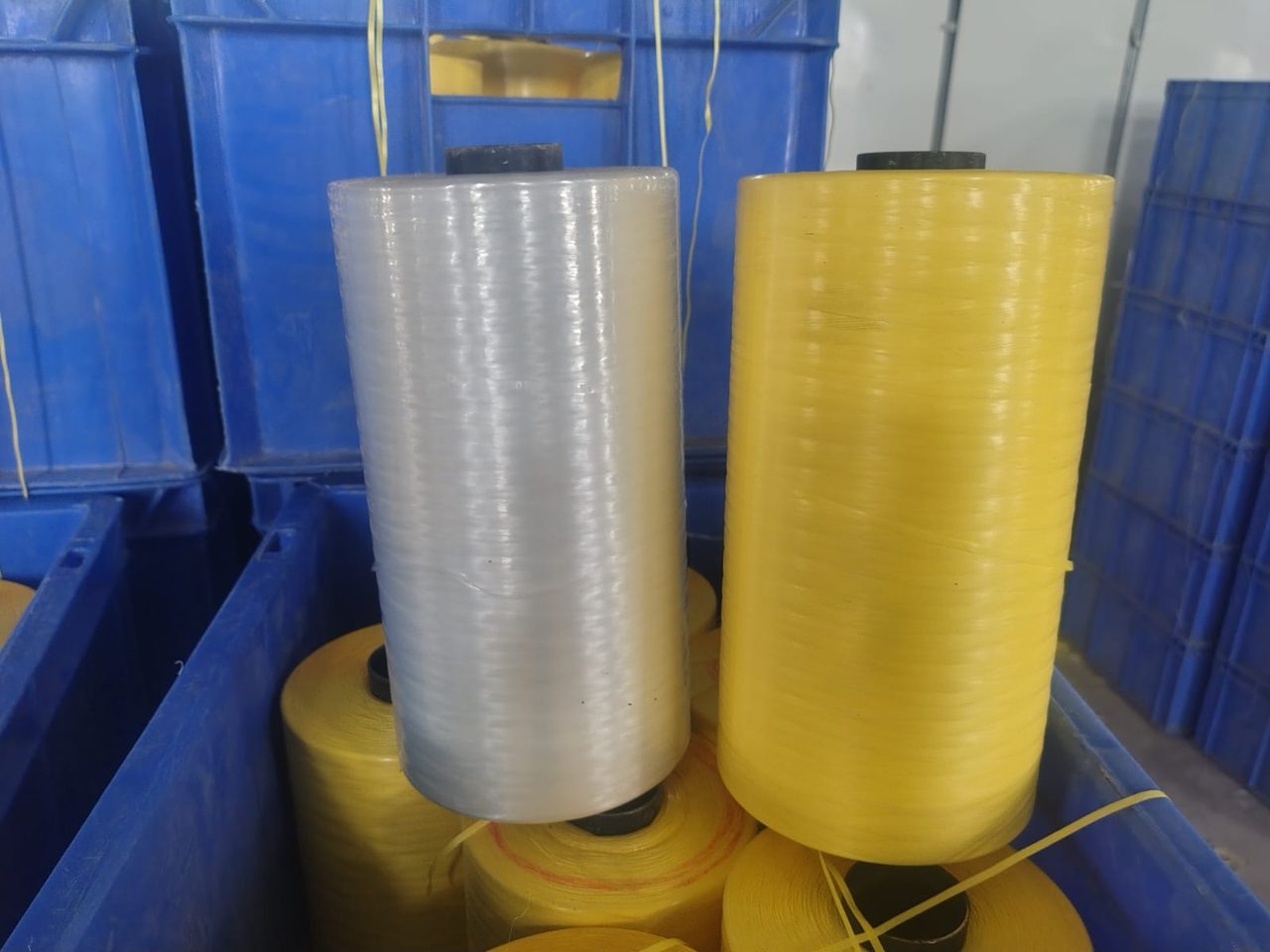 Yarn conditioning and heat setting chambers