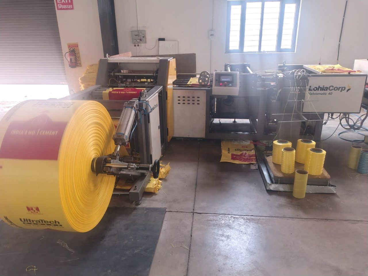 Lohia Corp Valvomatic 40 bag making machine